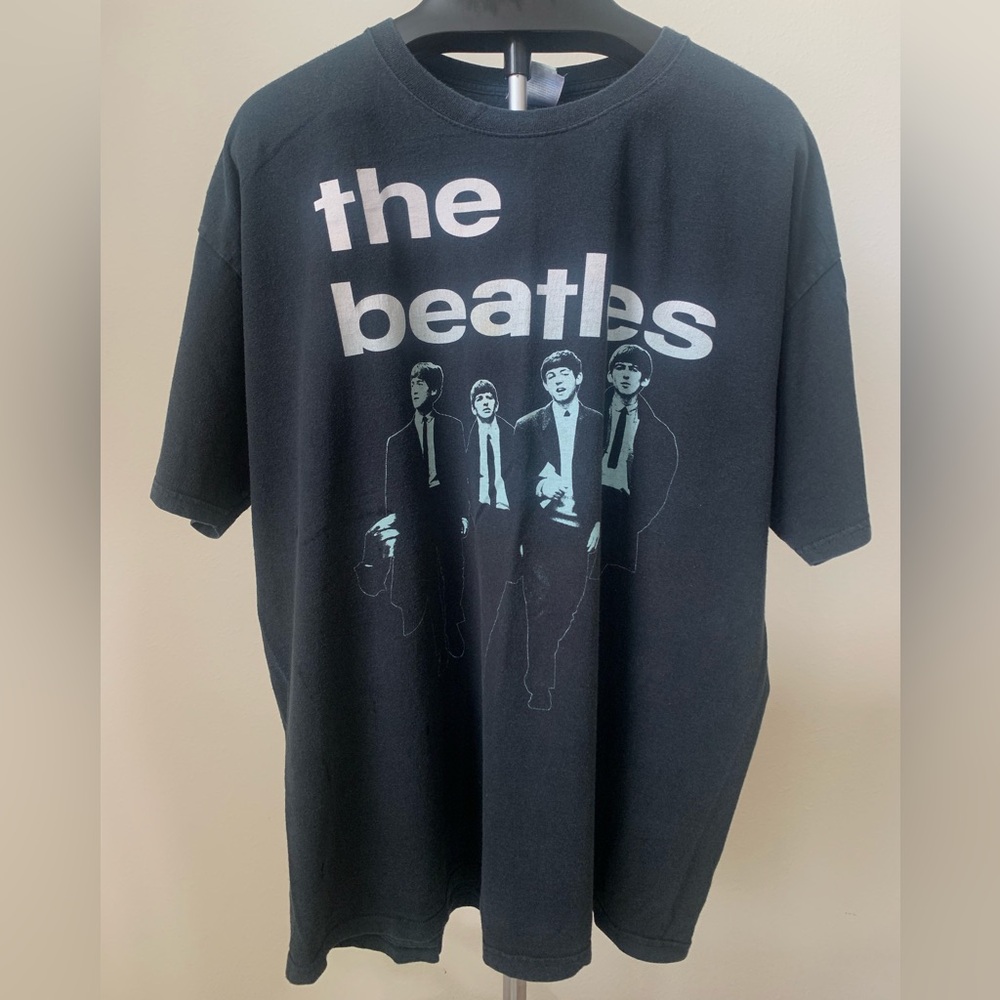 Vintage 2005 Apple The‎ Beatles Large Graphic Shirt SIZE 2Xl